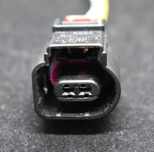 Arnes Sensor Temperatura, Sensor Balatas y Bulbo de Reversa (A4)-VW010